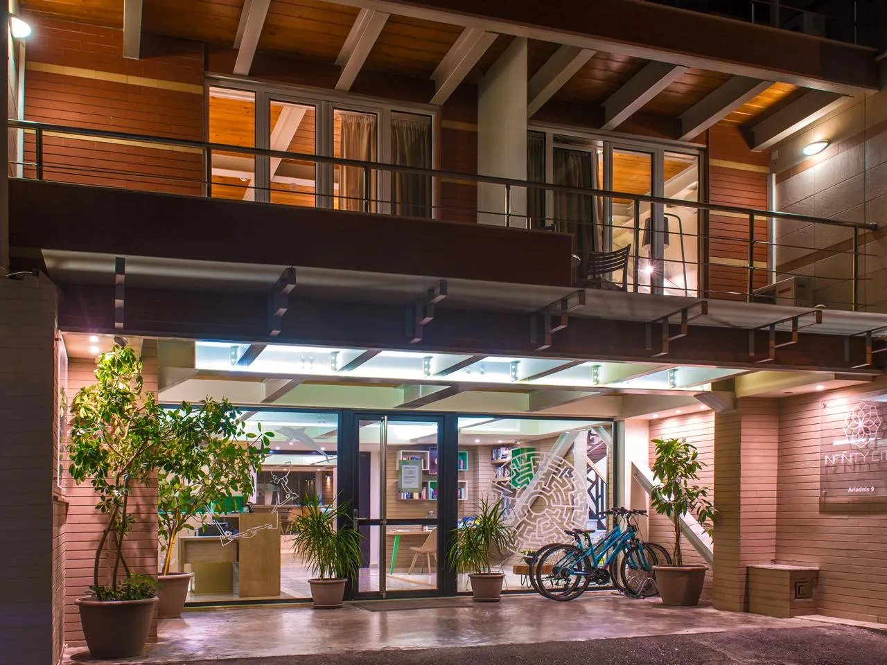 Dom Boutique Hotel – Entree, Heraklion
