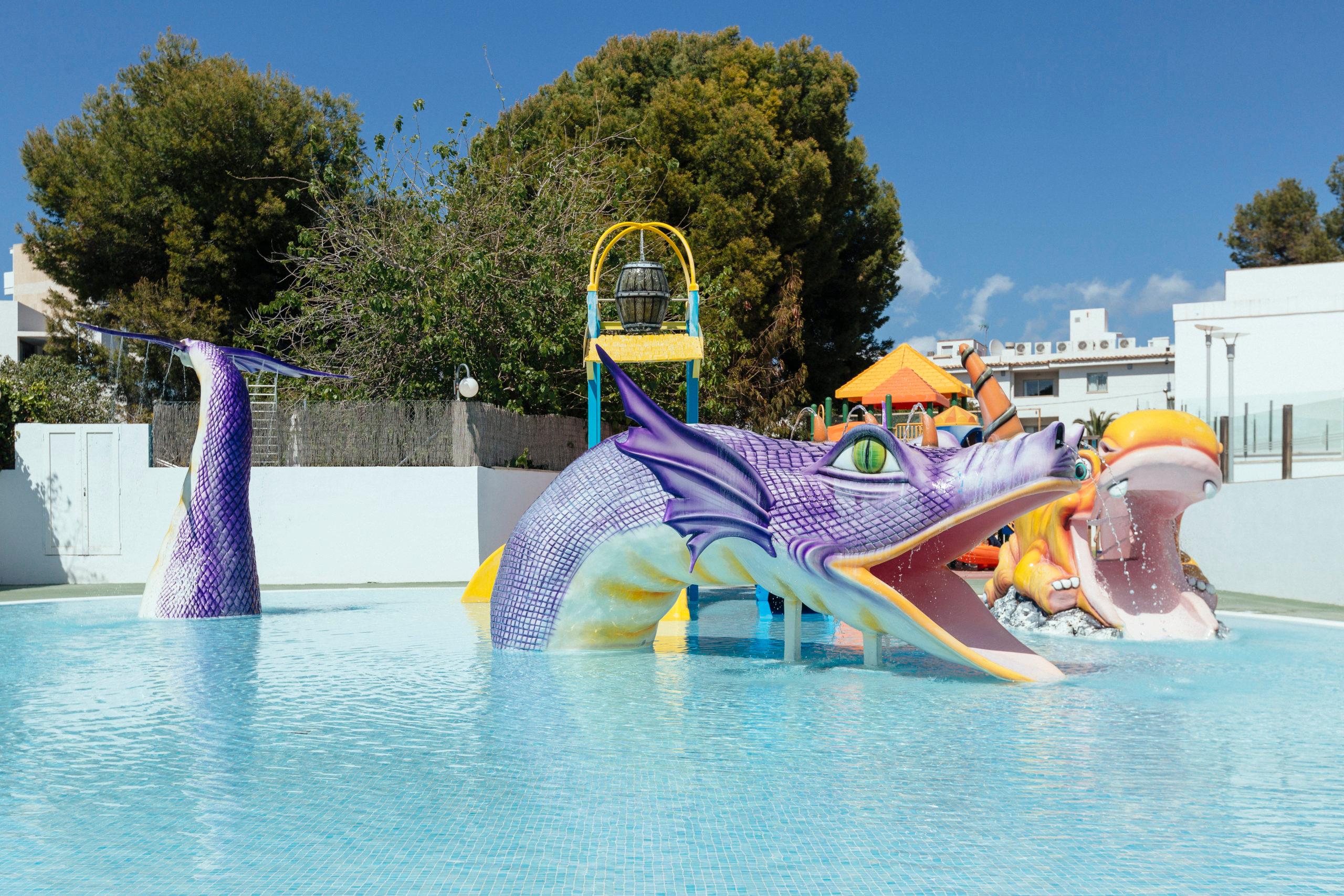 Hotel ILUNION Palmanova Mallorca – Kinderzwembad met draak, Palmanova