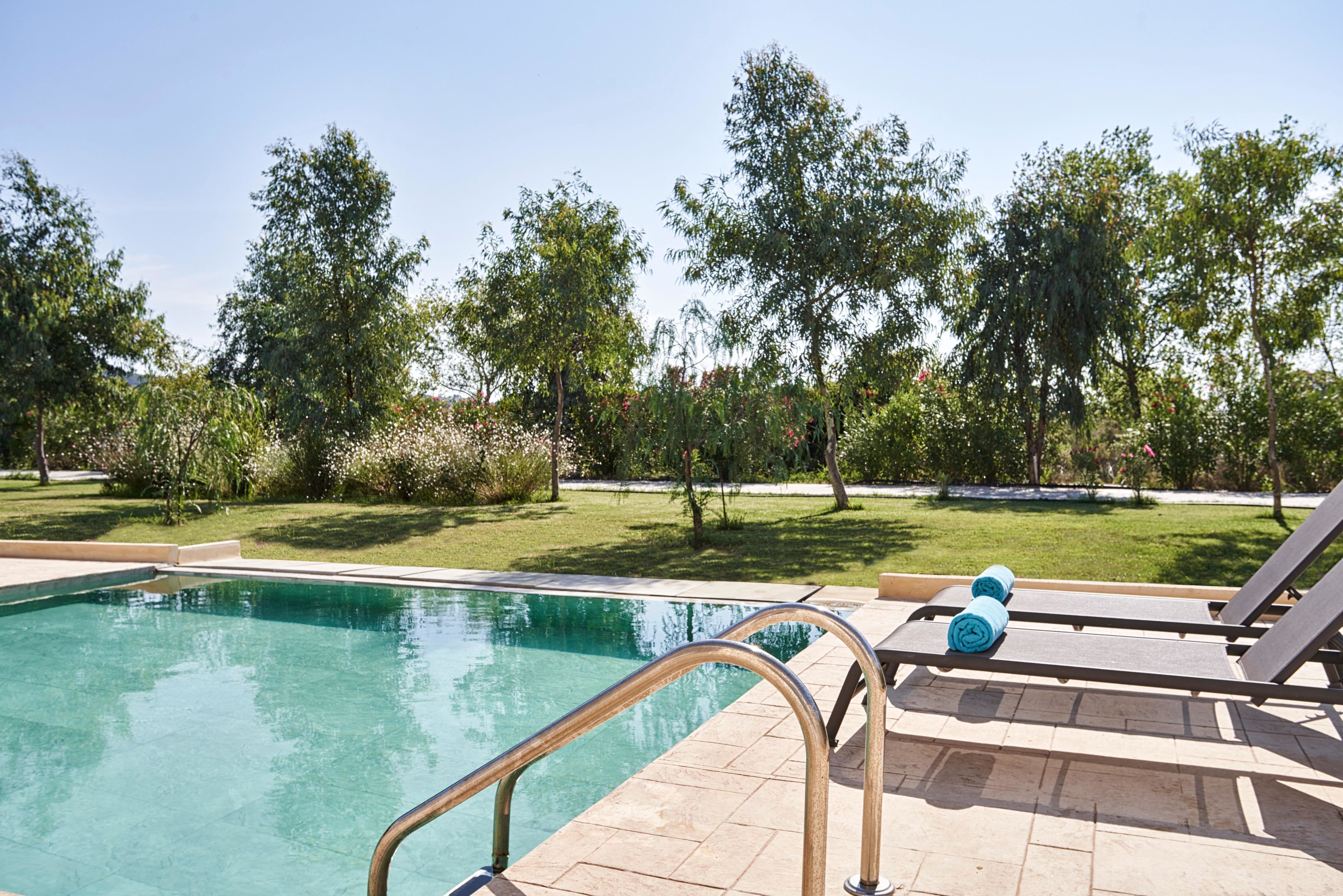 Sandy Villas Resort – Zwembad in de tuin, Agios Georgios
