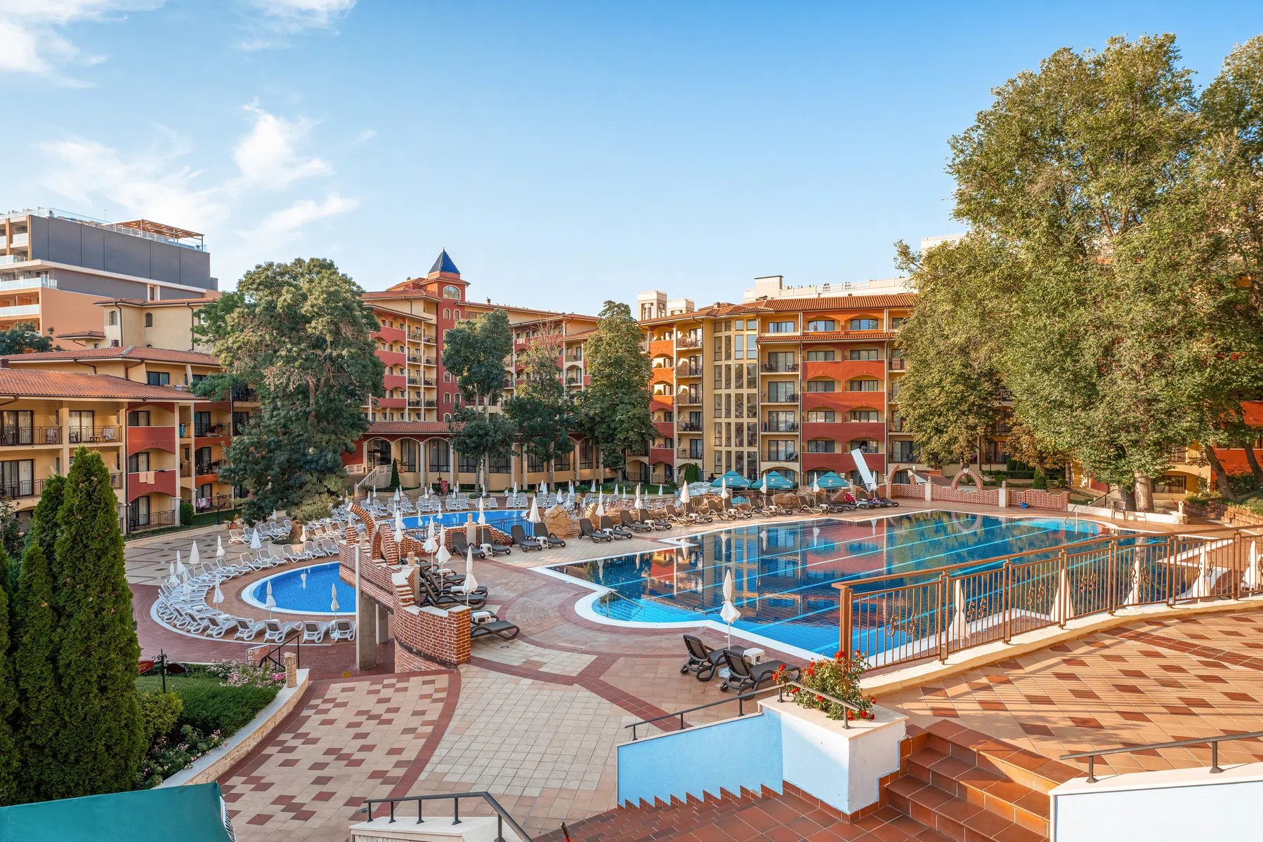 Grifid Aqua Club Bolero – Zwembad in tuin, Golden Sands