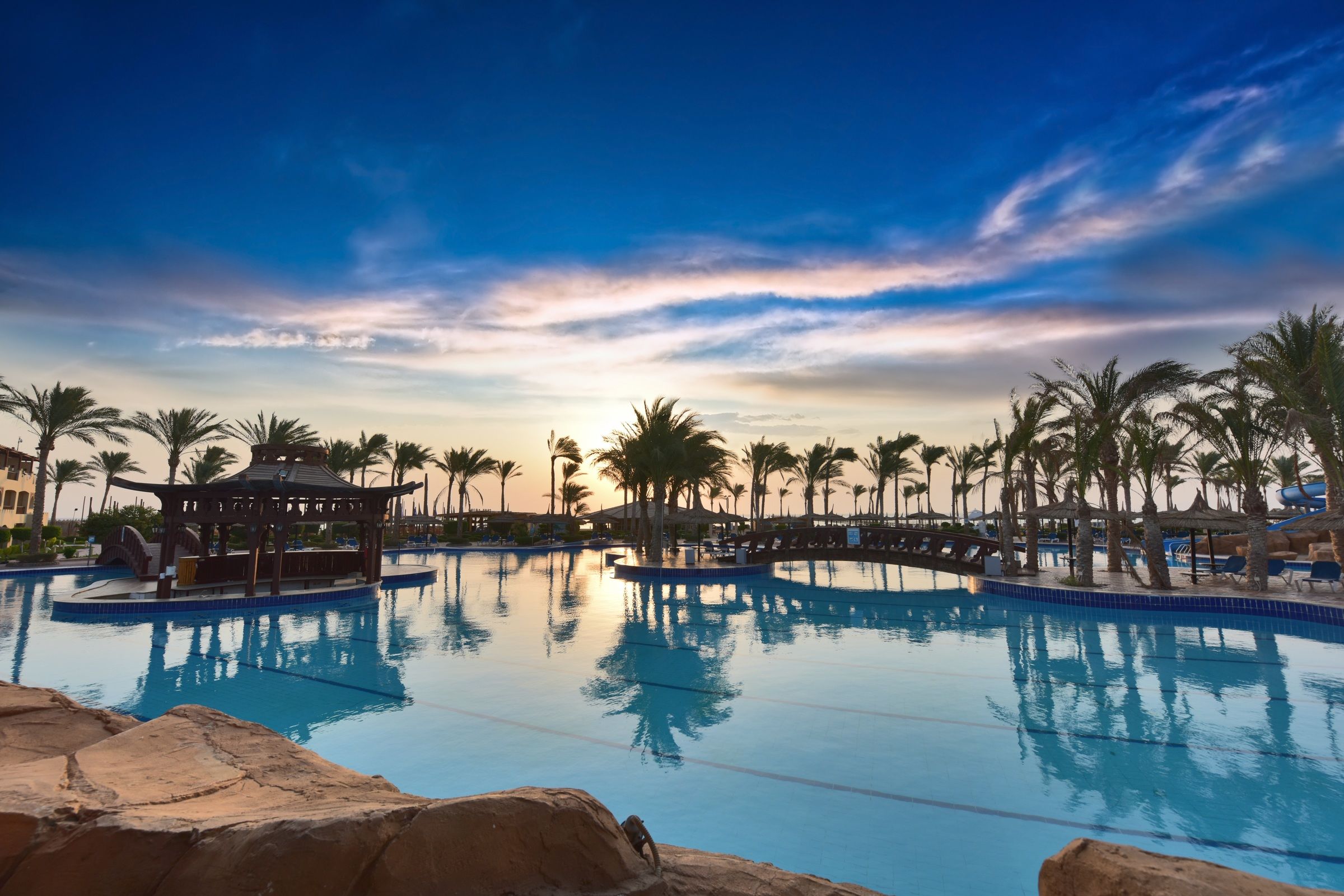 Sea Beach Aqua Park Resort – Zwembad bij zonsondergang, Nabq