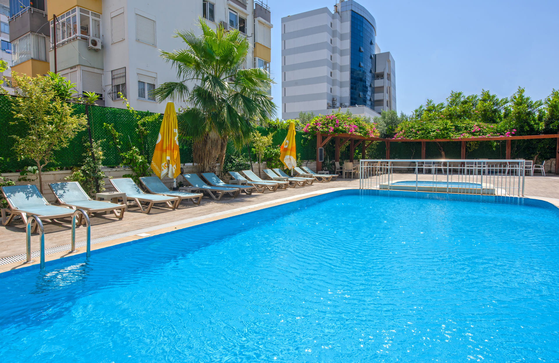 Citrus Park Hotel – Zwembad bij hotel, Antalya