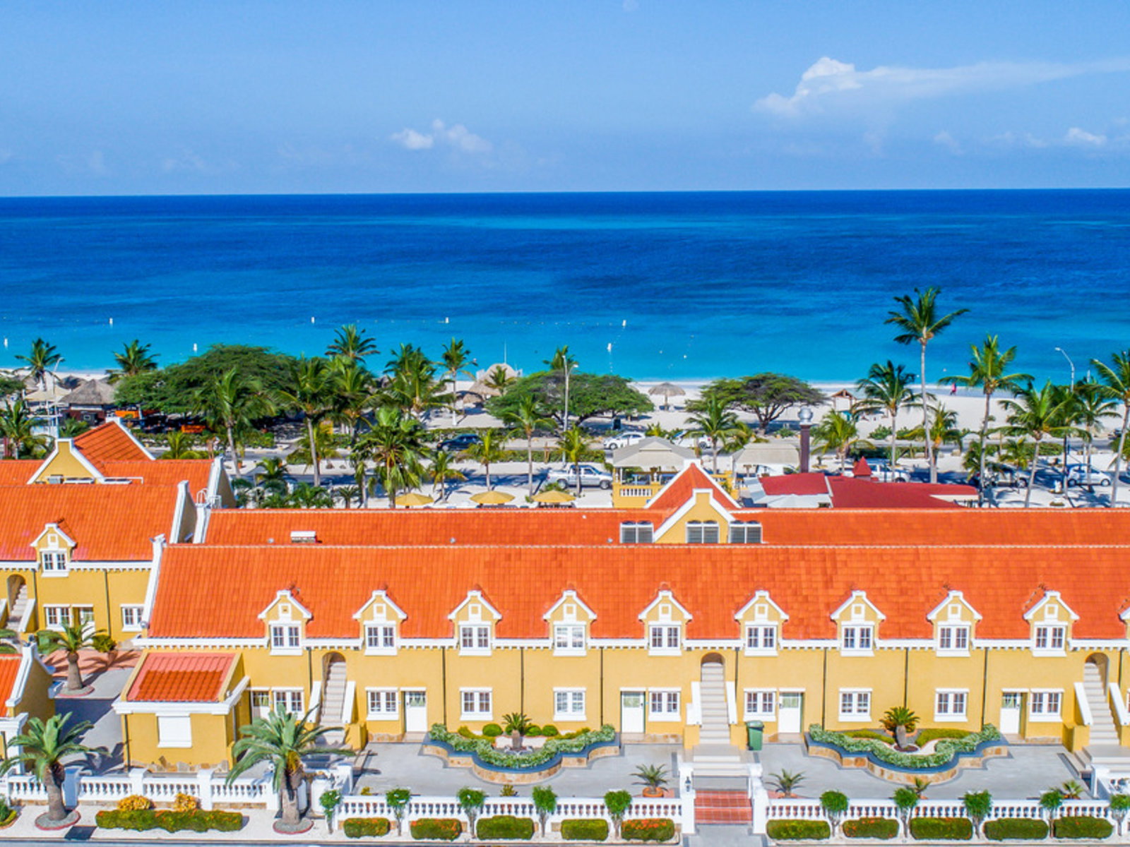 Amsterdam Manor Beach Resort – Resort aan zee, Eagle Beach