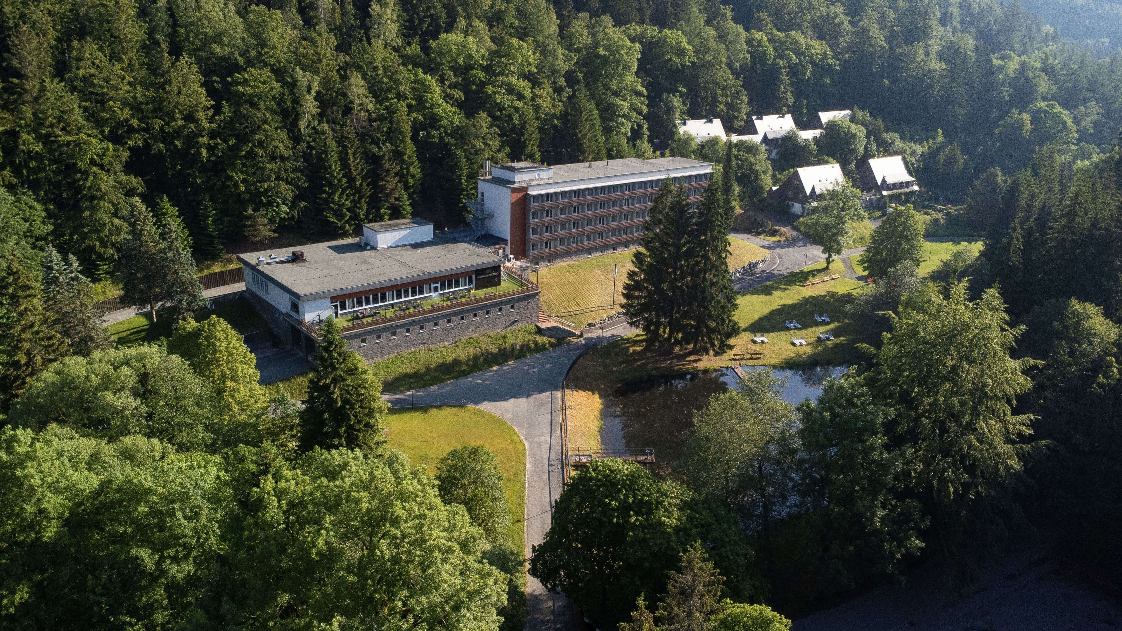 Sunday Schwarzbachtal Hideaway Resort