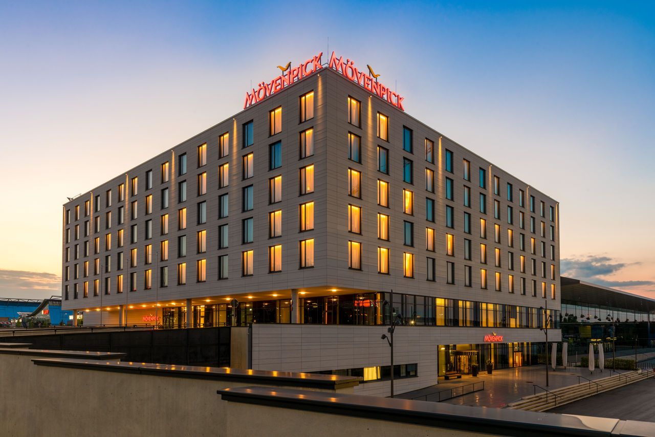 Mövenpick Hotel Stuttgart Messe & Congress cover