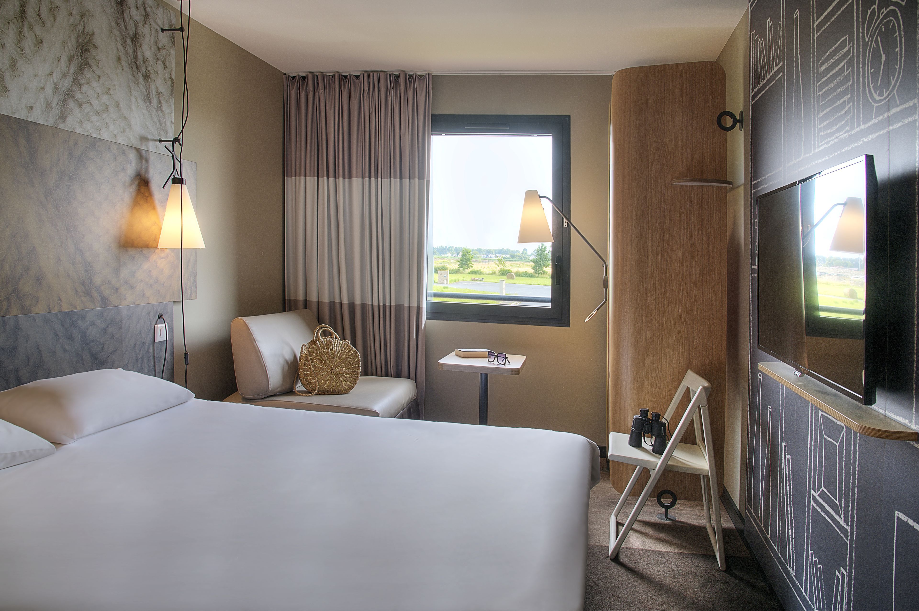 ibis Pontorson Baie Du Mont Saint Michel cover