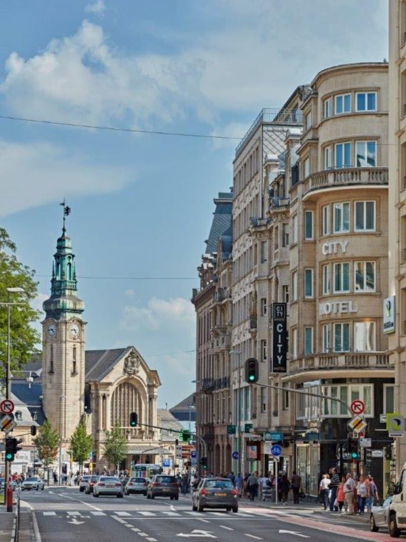 City Hotel