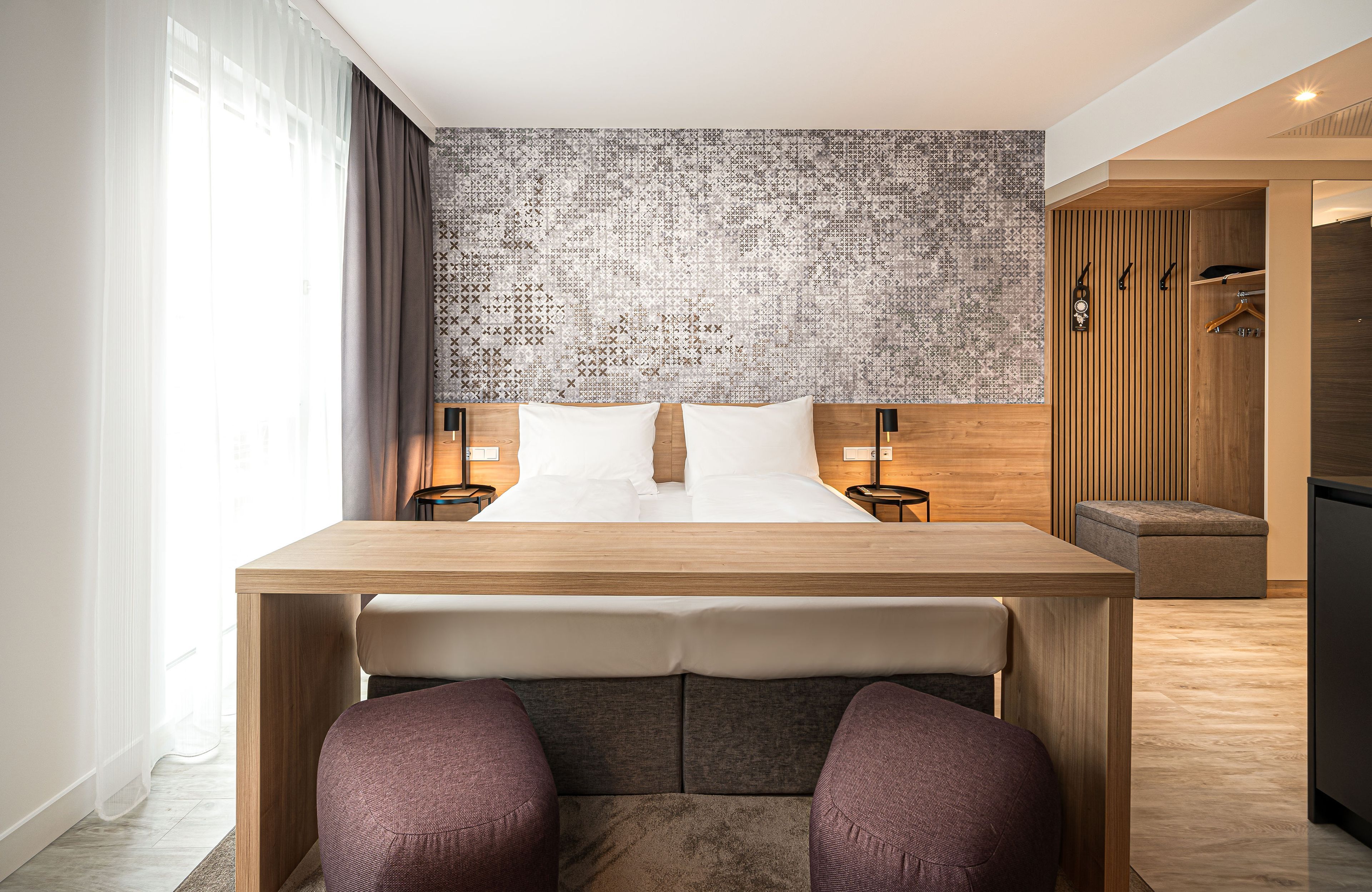 elaya hotel augsburg cover