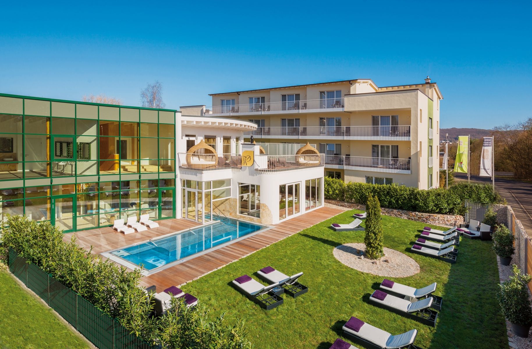 LIFESTYLE Resort ZUM KURFÜRSTEN cover