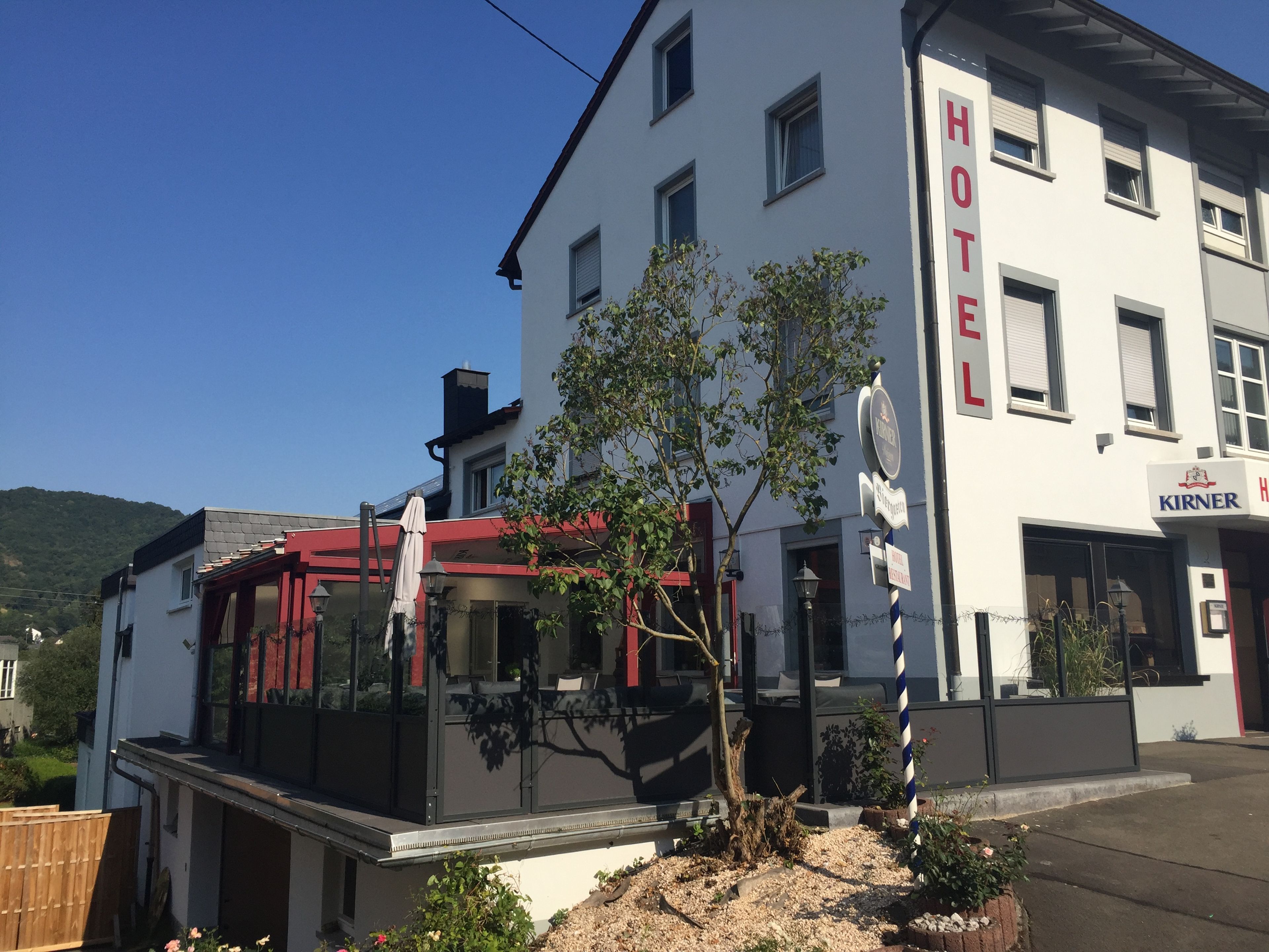Hosser's Hotel Restaurant