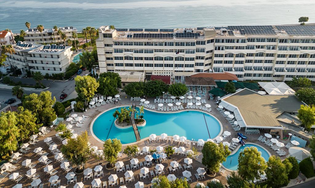 Atlantica Princess – Hotel met zwembad aan zee, Trianta