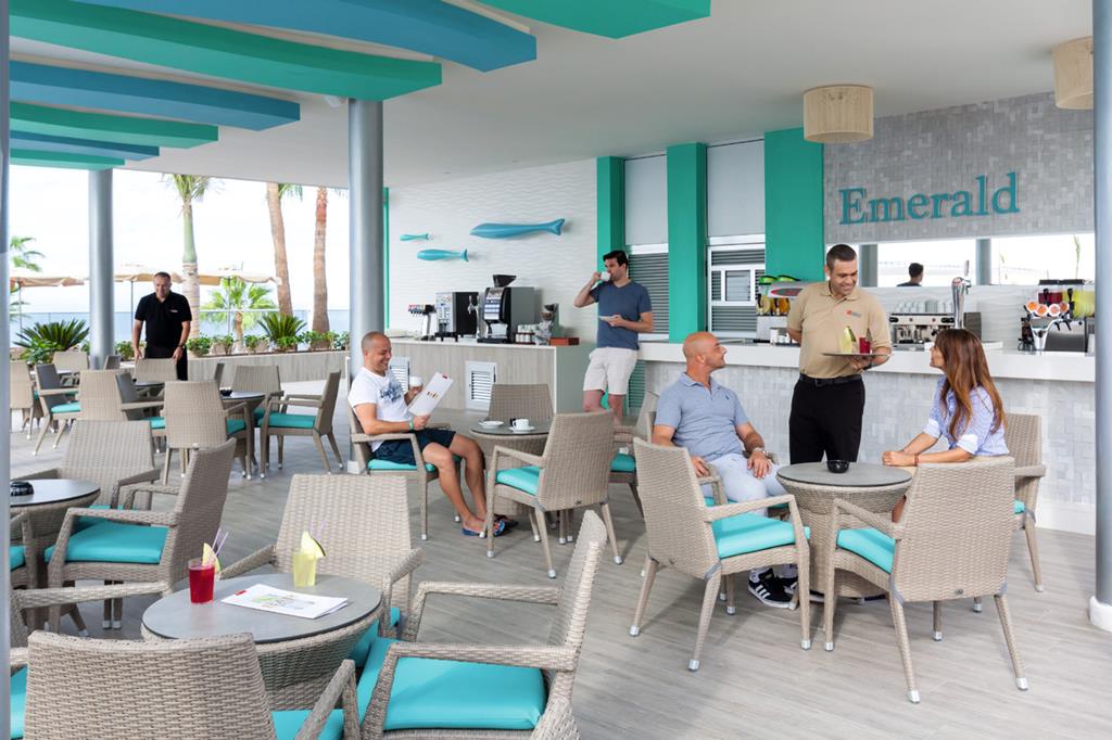 RIU VistaMar – Bar, Puerto Rico