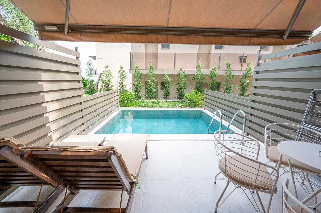 Scarabeo – Privézwembad, Parga
