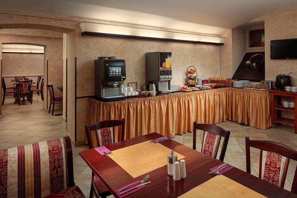 Amigo City Center hotel – Ontbijtzaal, Praag
