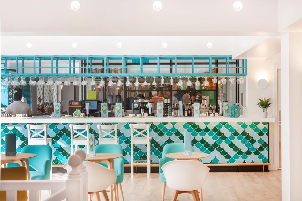 Villa Mandi Golf Resort – Bar, Los Cristianos