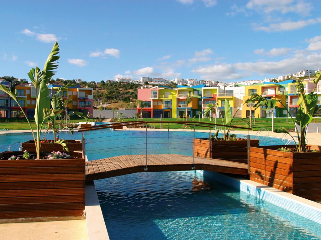 Orada Marina de Albufeira – Zwembad met brug, Albufeira
