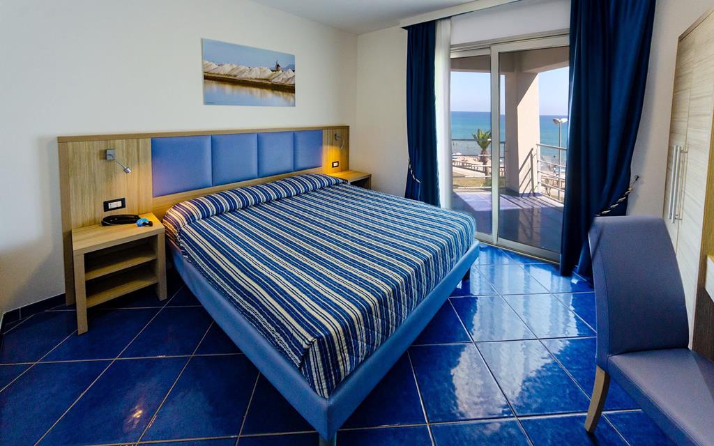Astro Suite – Kamer met zeezicht, Cefalu