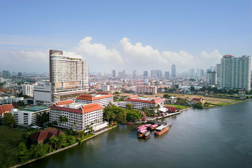 Anantara Bangkok Riverside Resort & Spa – Hotel aan rivier, Bangkok