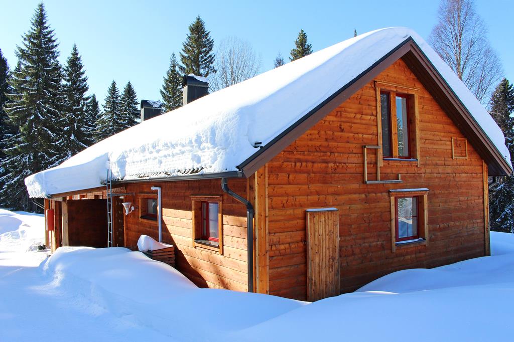 Vuokatinmaa Cottages – Huisje in de sneeuw, Vuokatti