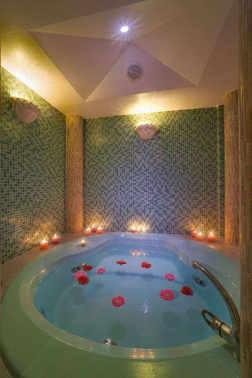 Do Cerro – Whirlpool, Albufeira