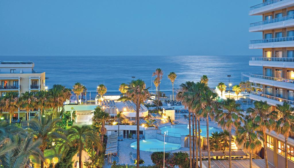 Sol Don Pablo – Resort bij avond, Torremolinos