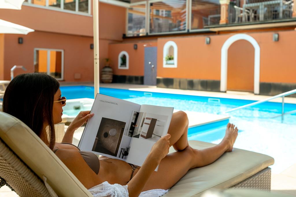 Monterosa – Ontspannen bij zwembad, Chiavari