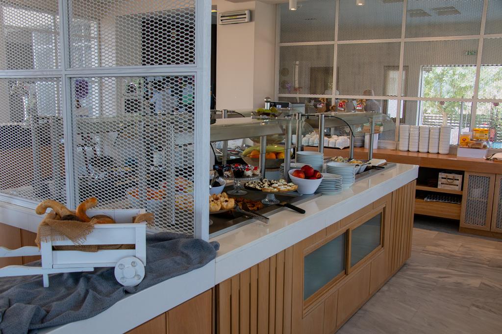 Castelli – Ontbijtbuffet, Agios Sostis