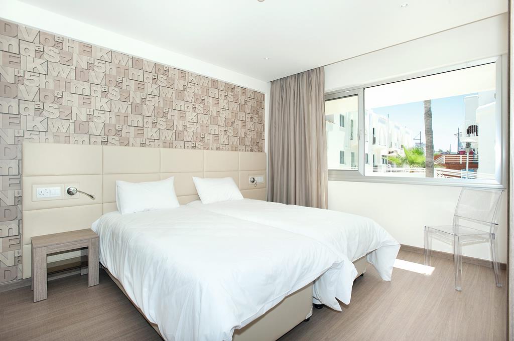 Melpo Antia Hotel & Suites – Slaapkamer, Ayia Napa