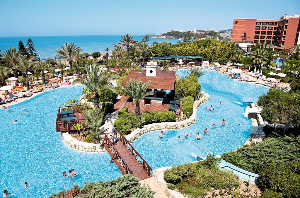 AQI Pegasos Royal – Lagunezwembad, Alanya