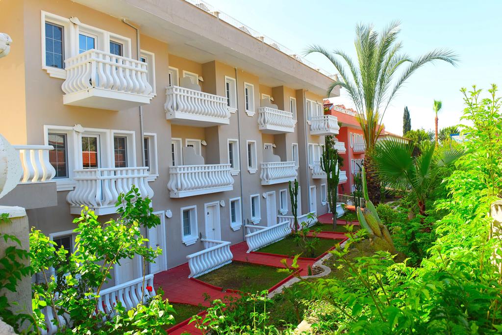 Hotel Turquoise – Gevel met tuin, Ölüdeniz