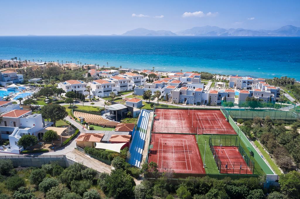 TUI Magic Life Marmari Palace – Tennisbanen aan zee, Mastichari
