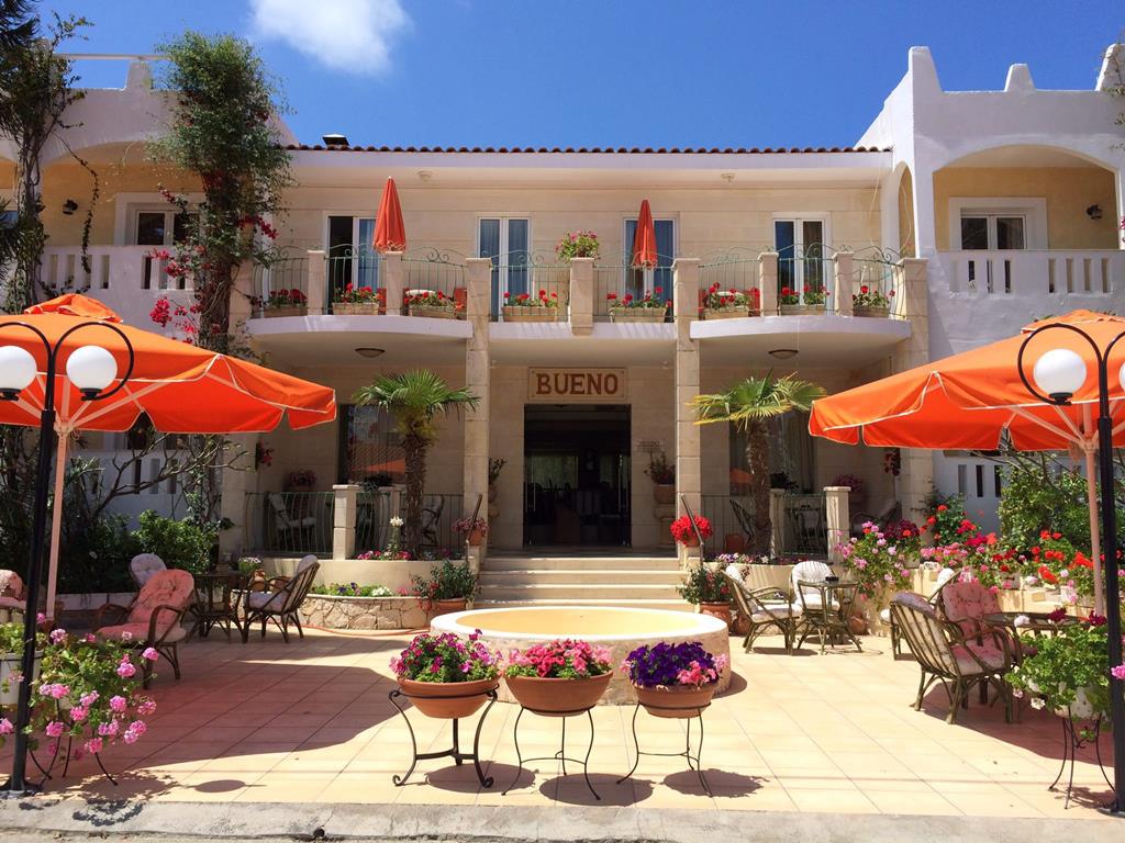 Bueno – Gevel met bloemen, Rethymnon