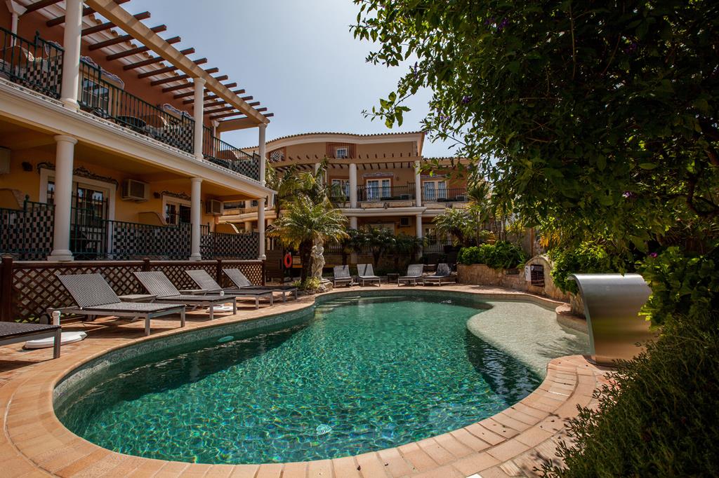 Hotel Dom Manuel I Residence, Portugal (foto 3)