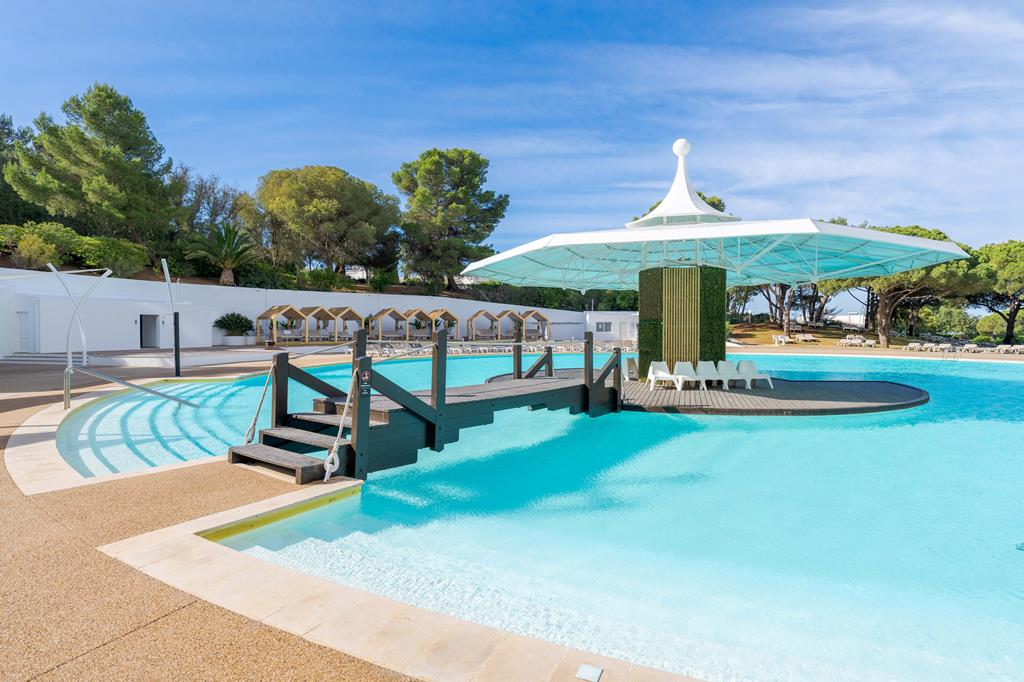 Pestana Blue Alvor – Zwembad met pergola, Alvor