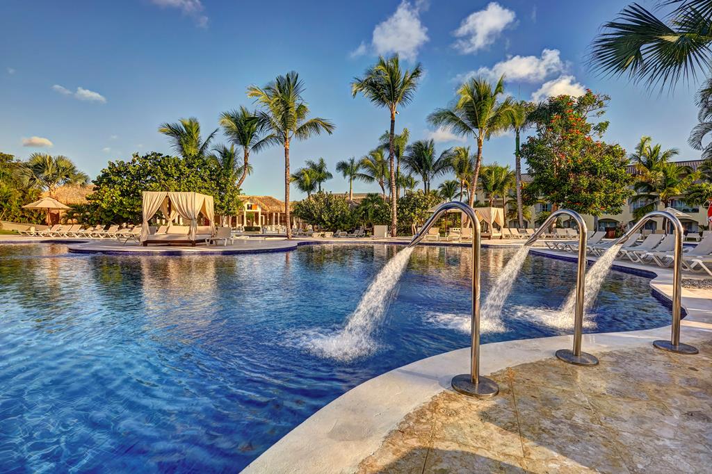 SPLASHWORLD Royalton Splash Punta Cana – Zwembad met palmen, Bávaro