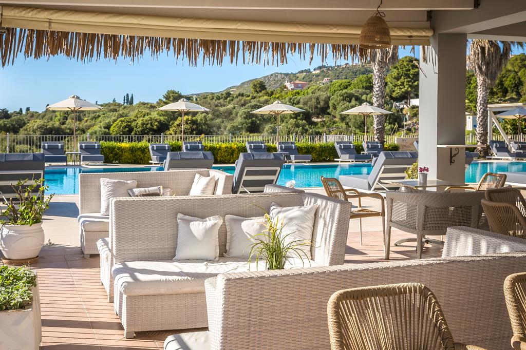 Astra Village – Lounge bij zwembad, Svoronata