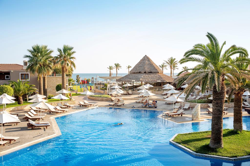 Creta Paradise – Zwembad met palmen en zee, Platanias