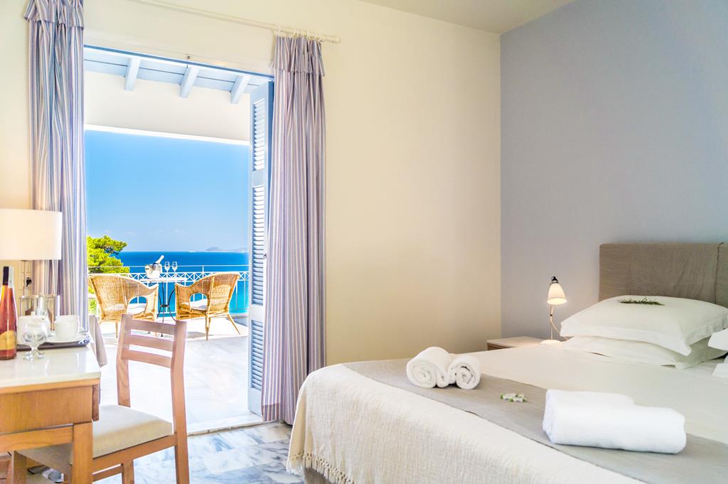 Armonia Bay Hotel – Slaapkamer, Kokkari