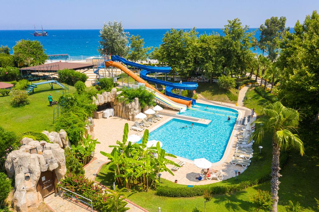 Queen's Park Le Jardin Resort – Zwembad met glijbanen, Kemer