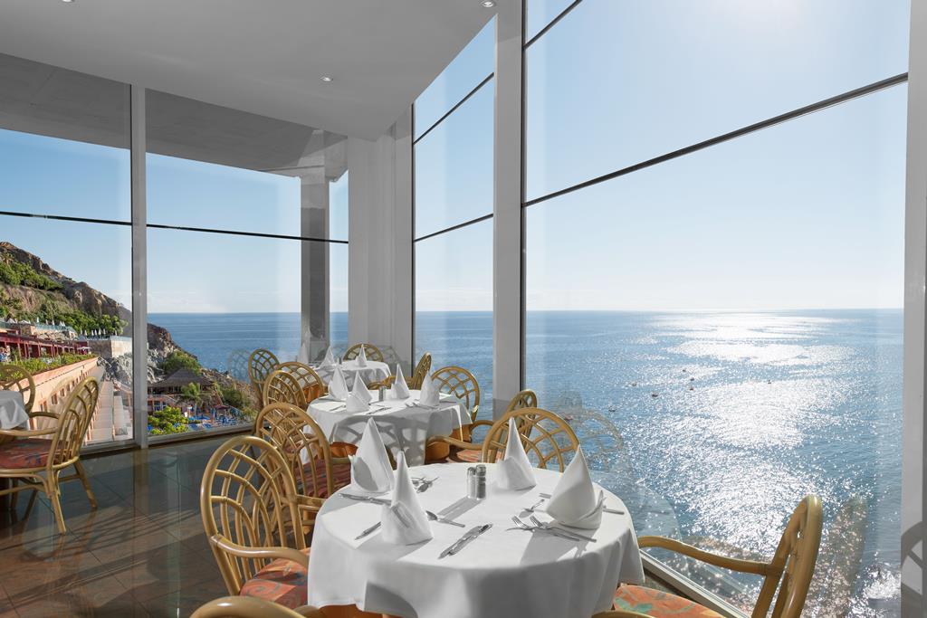 Mogan Princess & Beach Club Resort – Restaurant met zeezicht, Playa Taurito