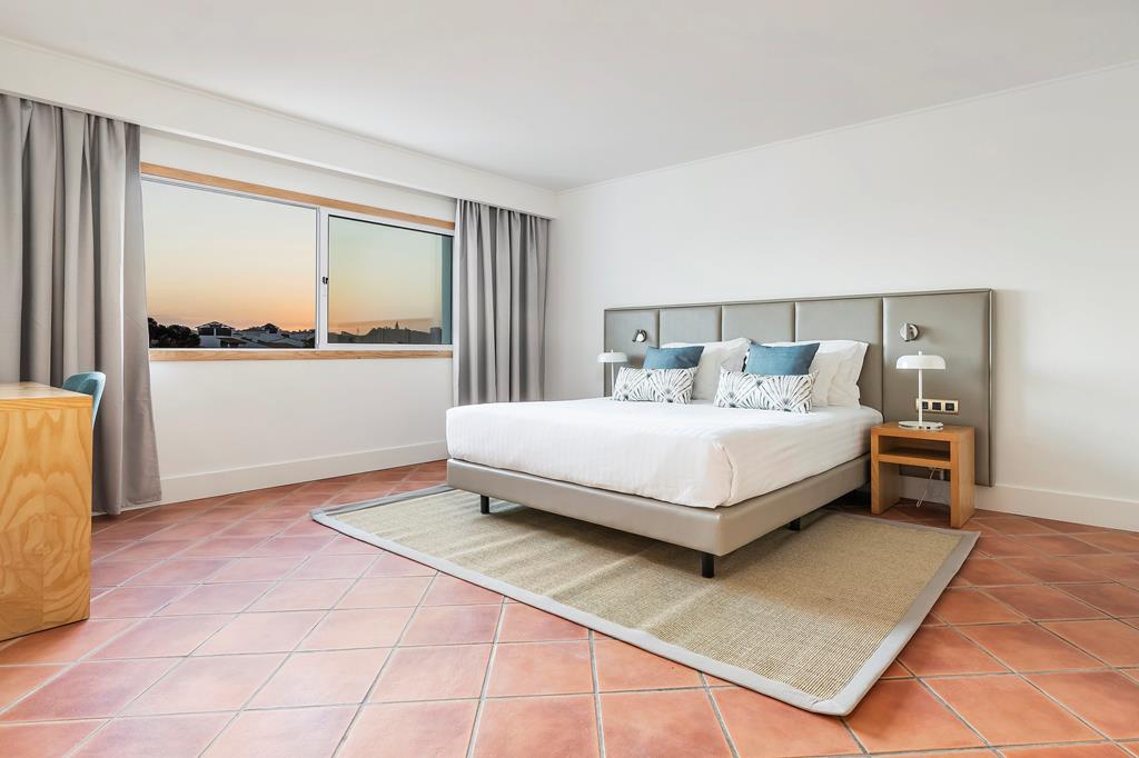 The Patio Suite Hotel – Slaapkamer, Albufeira