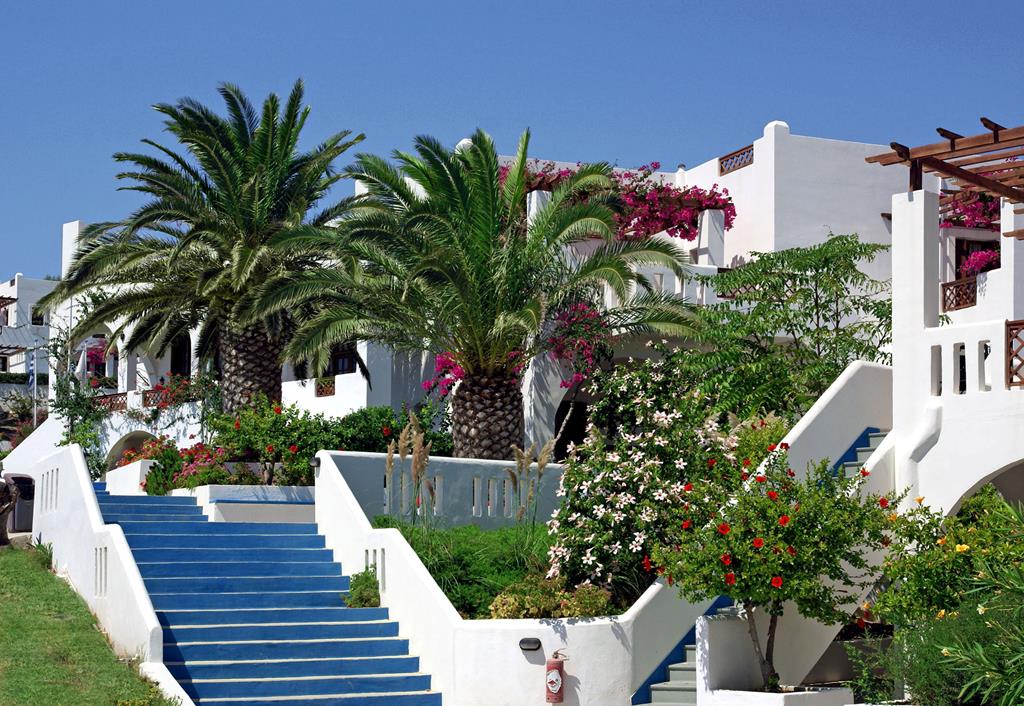 Amoopi Bay Hotel – Tuin met trappen, Amoopi