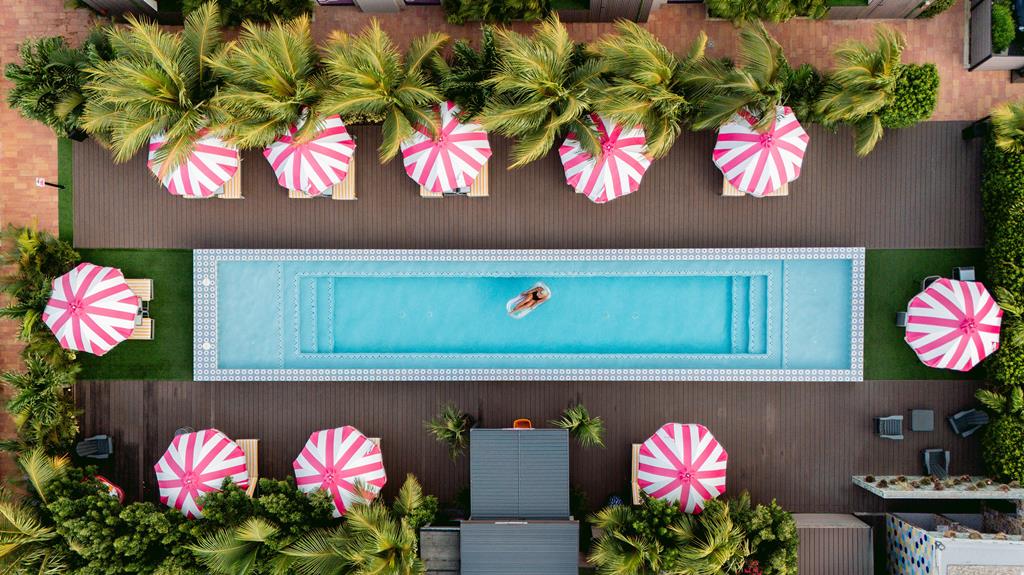 Privada Stays Eagle – Zwembad van boven, Eagle Beach