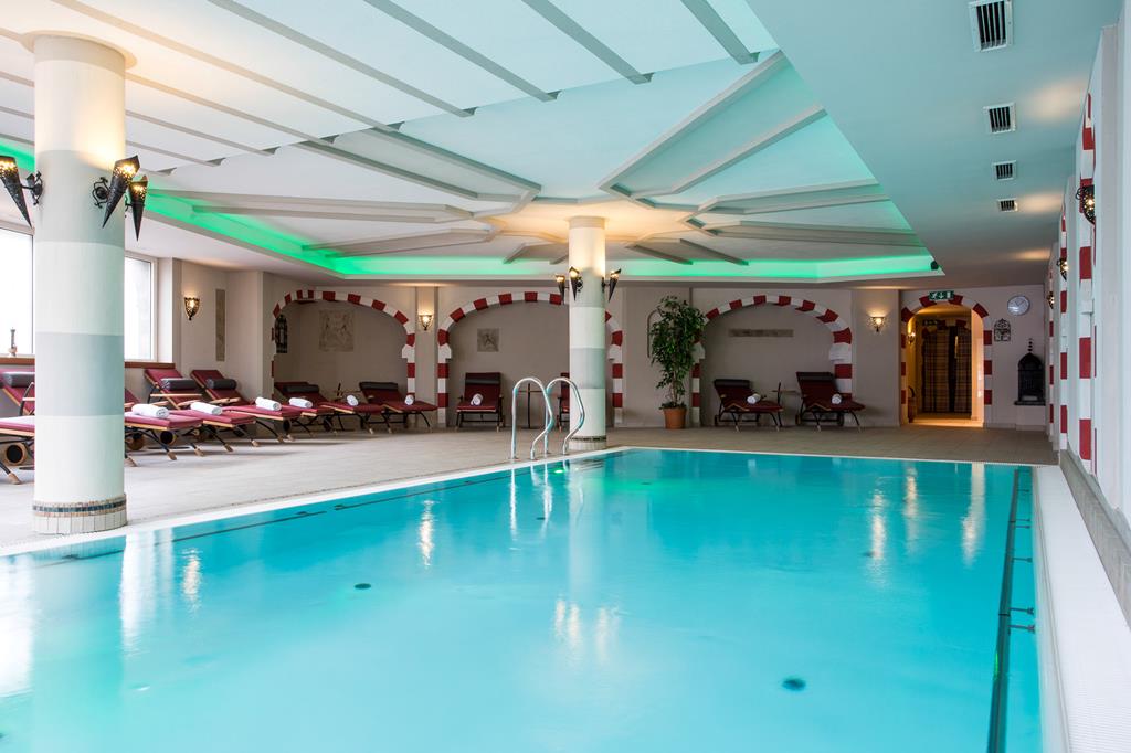 Hotel Alte Schmiede – Binnenzwembad, Seefeld in Tirol