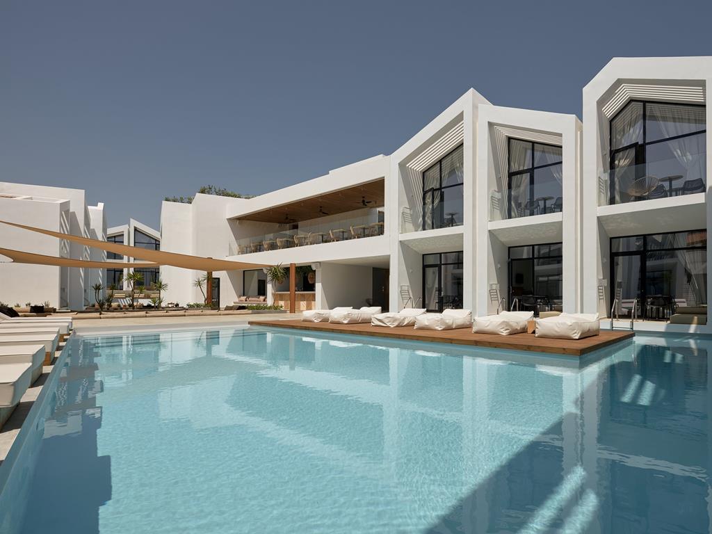 Cavo Vezal Deluxe – Zwembad bij gevel, Agios Sostis