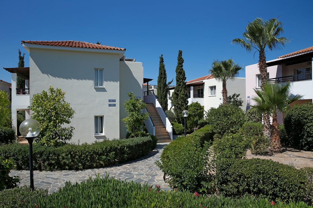 Avanti Village – Tuin met appartementen, Paphos
