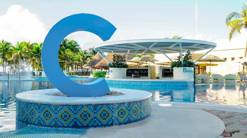 Catalonia Royal Tulum – Zwembad met bar, Riviera Maya