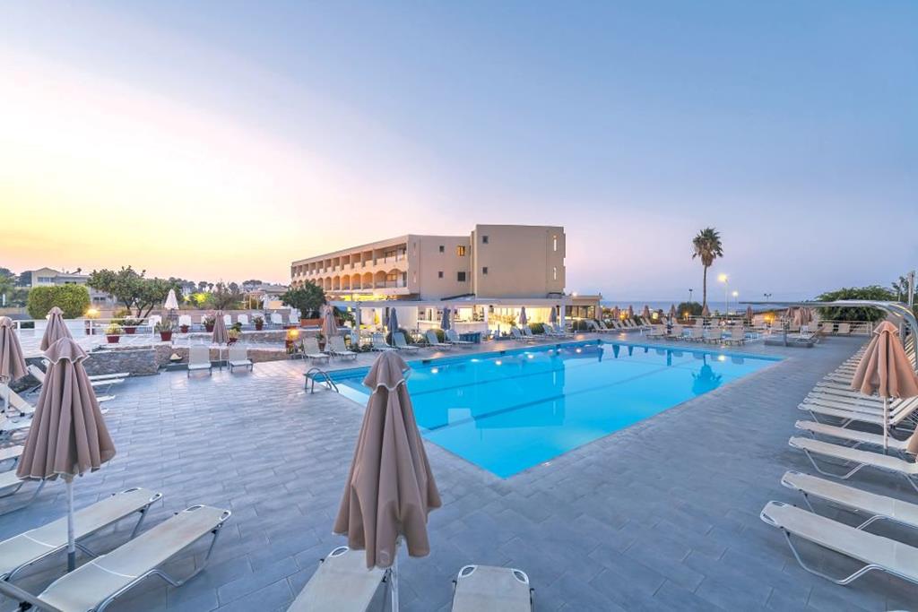 TUI SUNEO Niriides – Zwembad bij hotel, Kos stad Psalidi