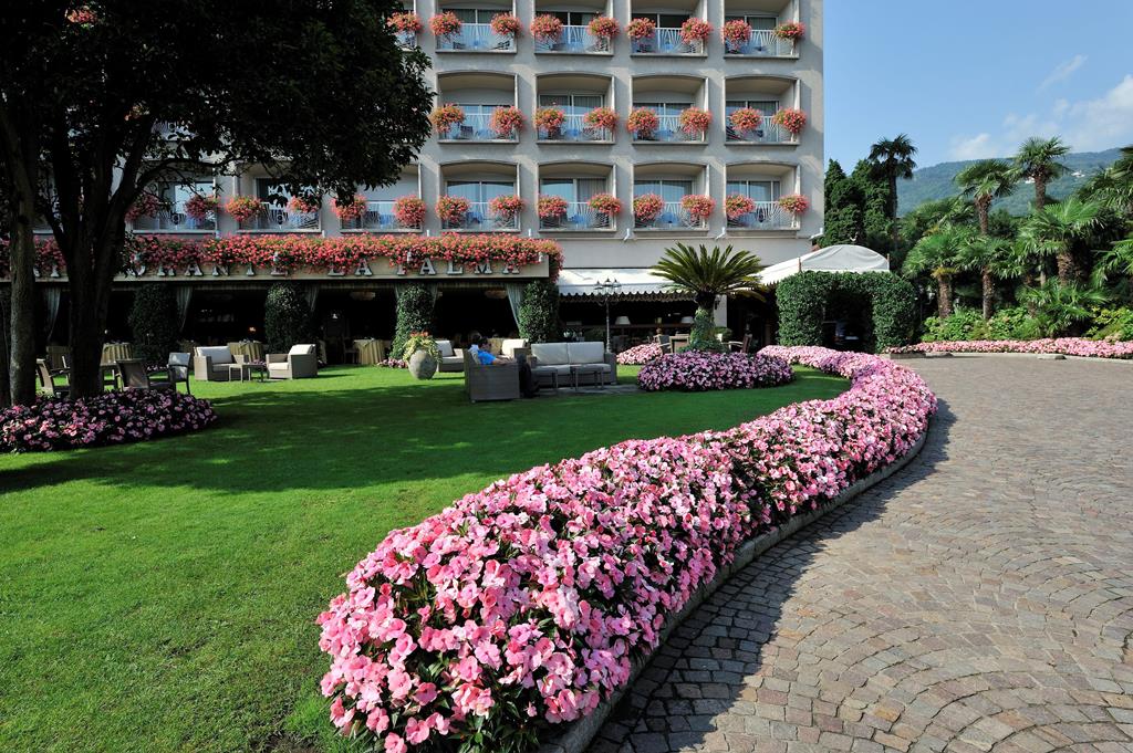 Hotel La Palma – Tuin met bloemen, Stresa