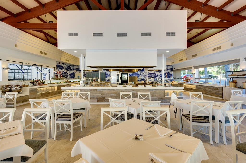 TUI SUNEO Green Garden – Restaurant, Cala Ratjada